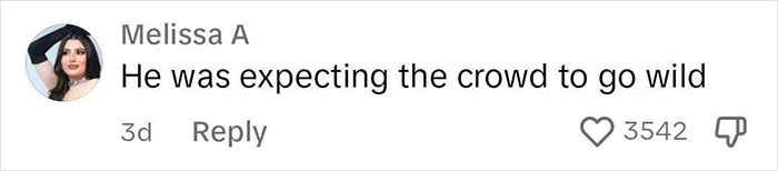 Groom Thinks His &lsquo;Gross&rsquo; Vows Are Funny, Sees No Reason To Save His Situation When Given A Chance