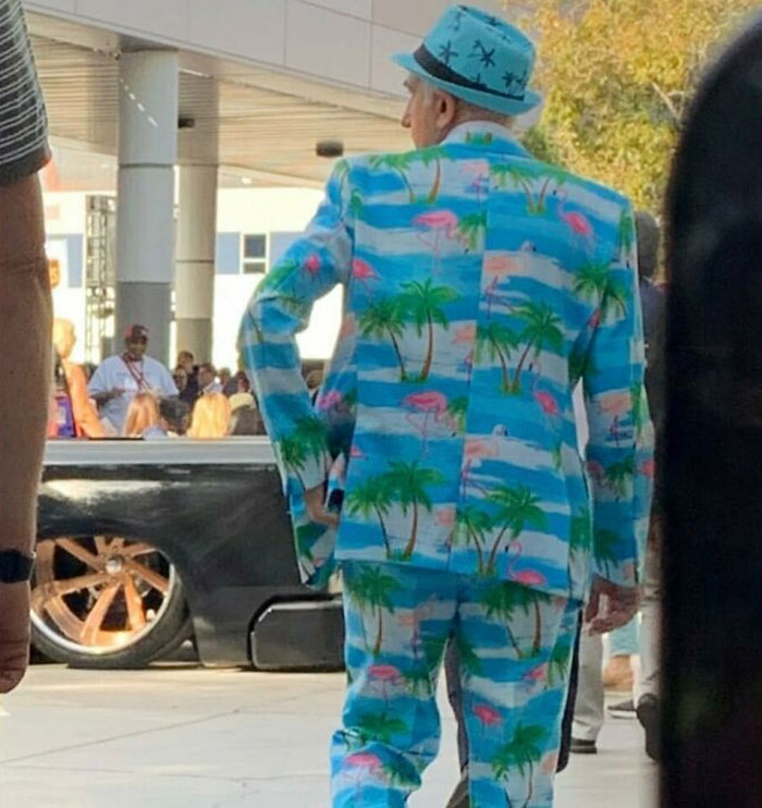 Chaotic-Car-Show-Moments