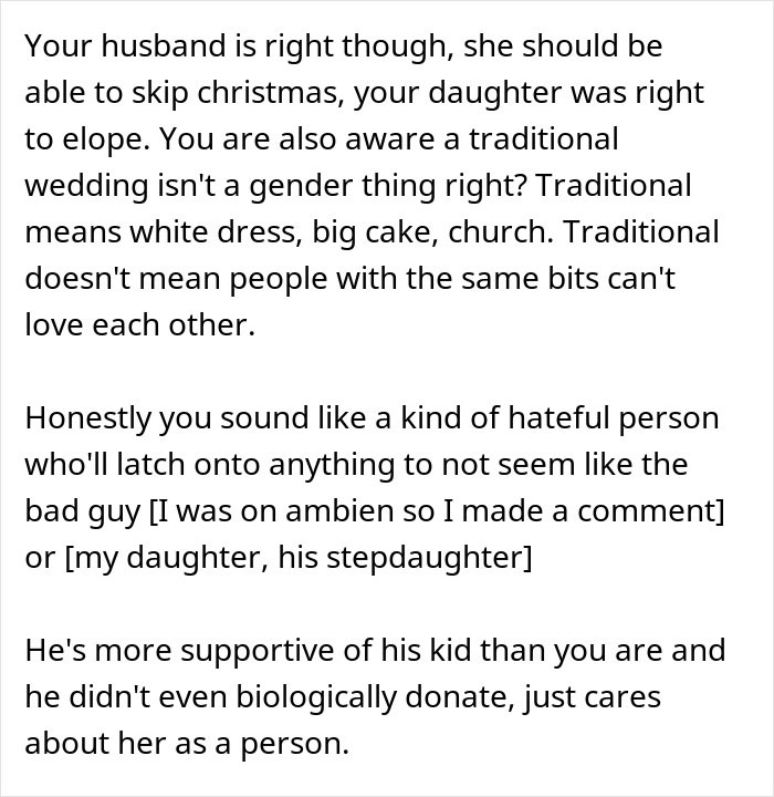 Daughter Decides To Skip Christmas Over Joke Her Mom Made 2 Years Ago, Mom Asks For Advice Daughter Decides To Skip Christmas Over Joke Her Mom Made 2 Years Ago, Mom Asks For Advice