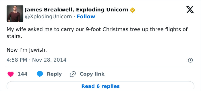 Christmas-Parents-Struggles-Tree