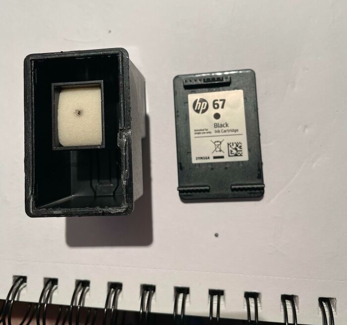 Recordatorio de que HP son unos estafadores. Los cartuchos de tinta son un 75% espacio vacío