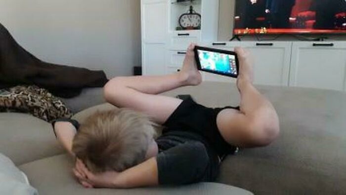  My Little Brother Is Tweaking