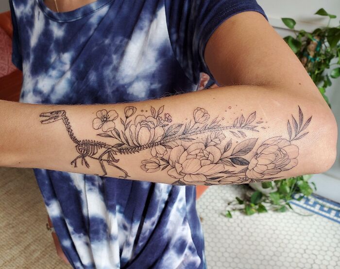 Velociraptor And Flowers