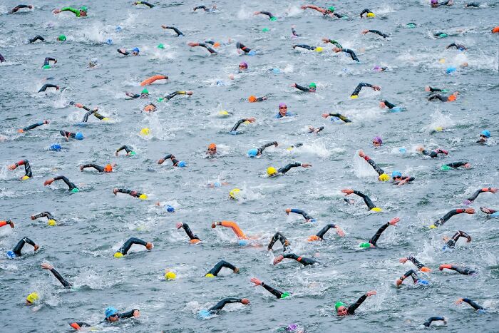 Sports In Action, Honorable Mention: Marea Humana By Pedro Luis Ajuriaguerra Saiz