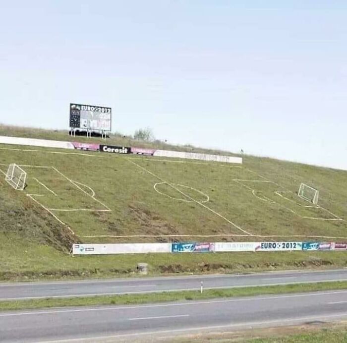 I Made The Football Field, Boss
