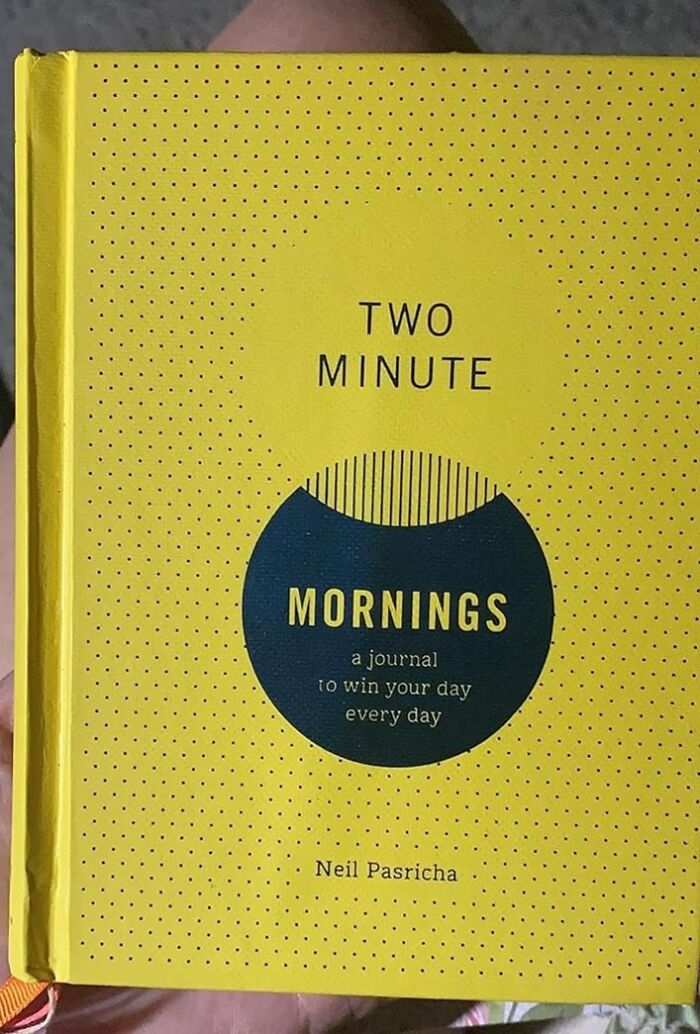  2-Minute Morning Journal Is The Fresh Start For Your Fresh Start In 2025 - Setting The Tone For A Year That's All About Intentional Habits, Quiet Mornings, And A Whole Lot Of Clarity (Right After You Hit The Snooze Button)