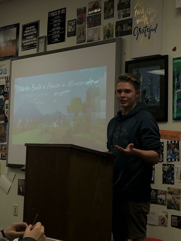 Funny presentation about how to build a house in Minecraft