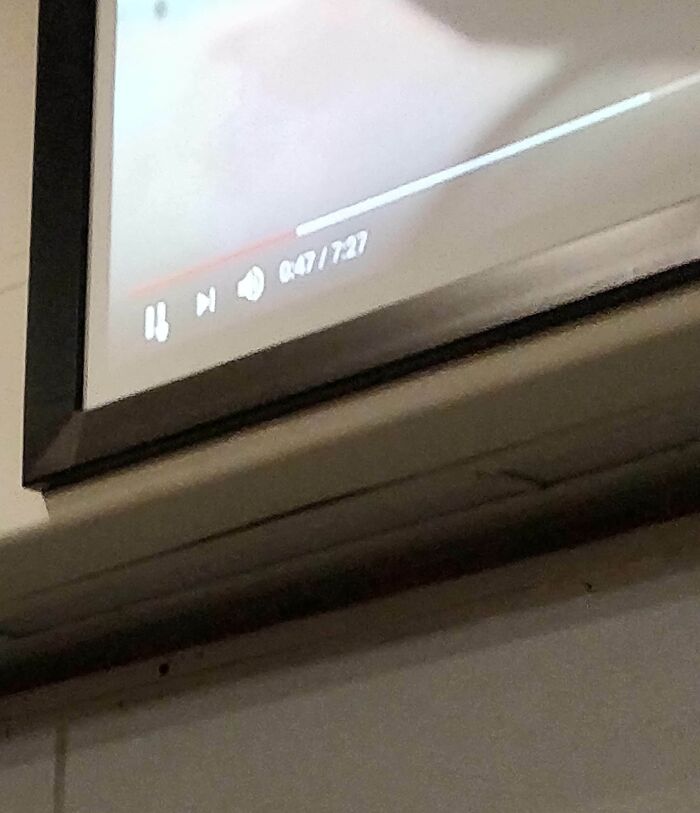 When Professor Doesn't Move The Mouse