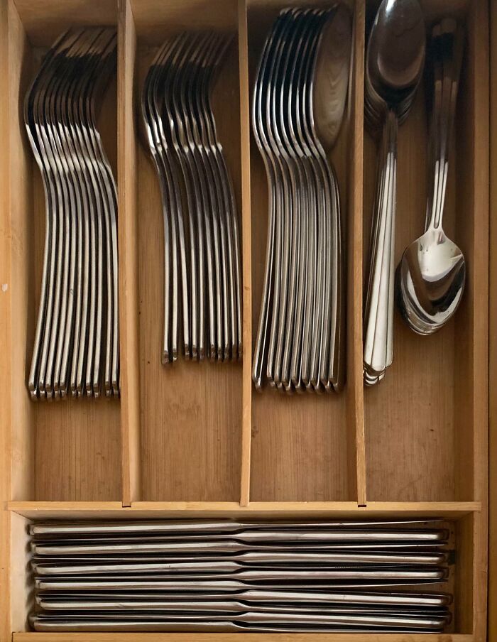The Way My Boyfriend Organizes Our Silverware Drawer