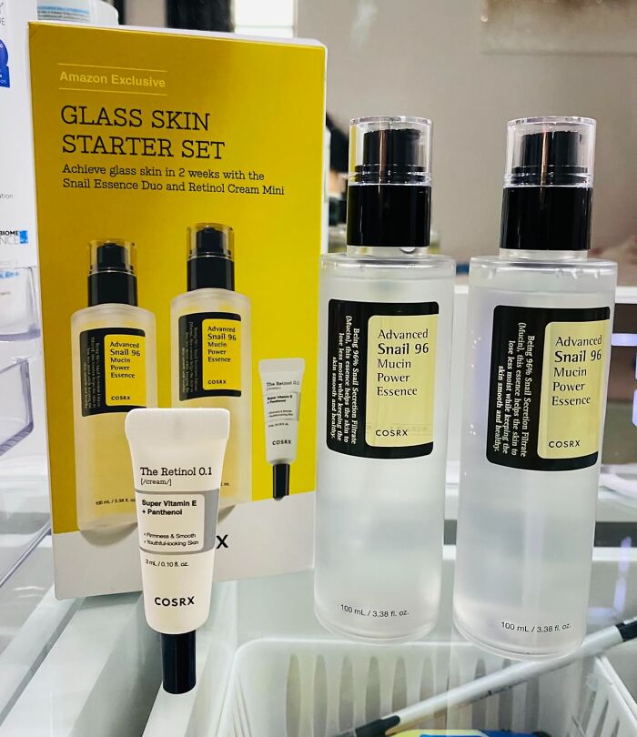 Glass skin starter set with snail essence and retinol cream, perfect Christmas gift available on Amazon Prime.