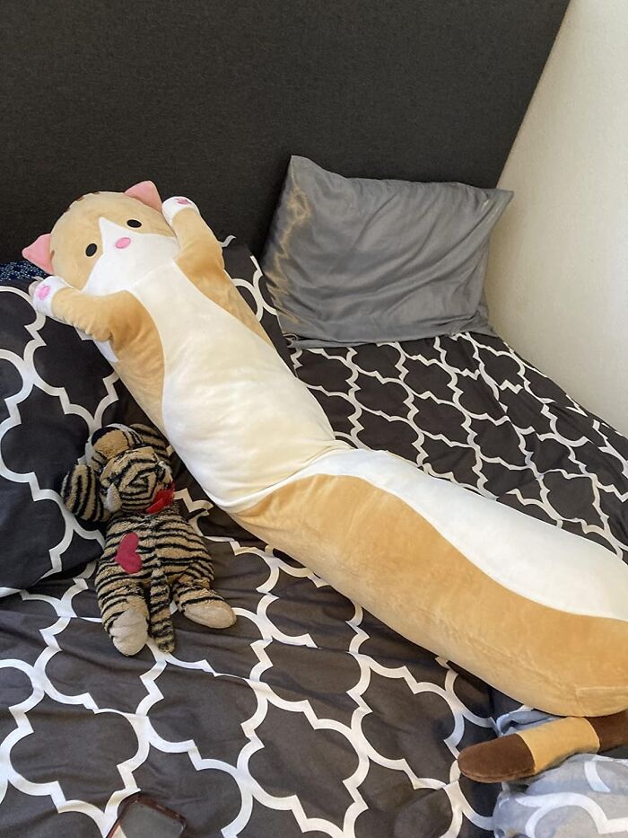 Oh, Hallelujah, A Giant Cat Pillow! Now, You Can Not Only Have Real Cats Ignoring You In Real Life, But Also A Huge, Inanimate One. Fabulous!