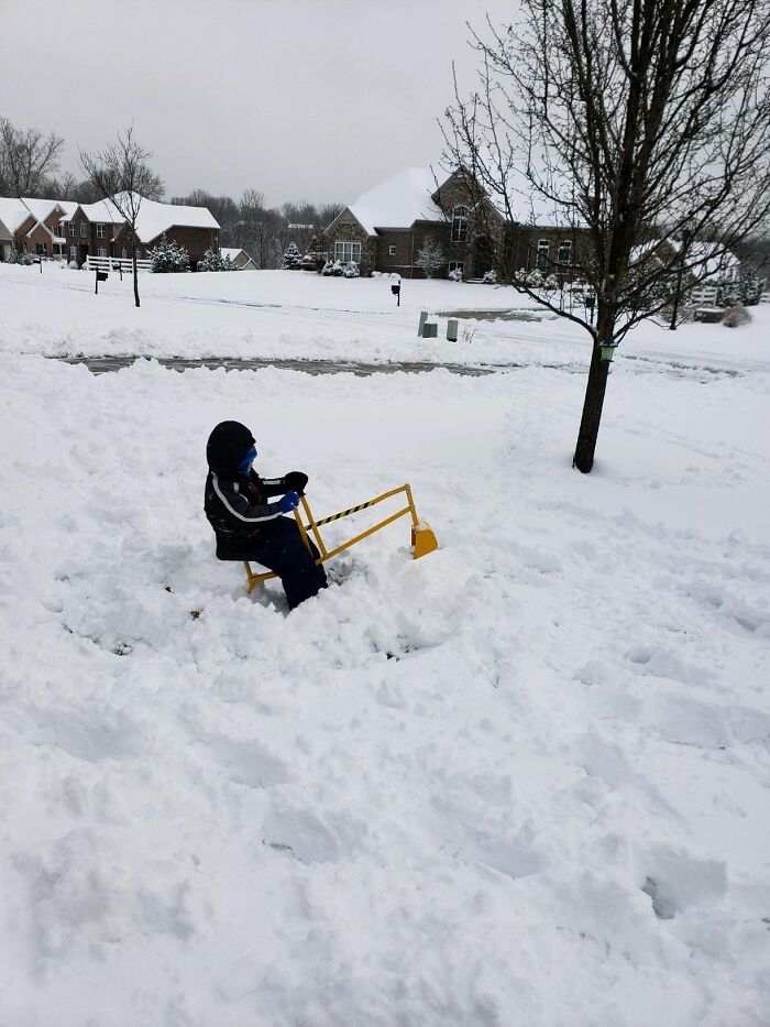 Dig Into Fun: Sandbox Digger Excavator Crane - The Ultimate Playtime Companion For Little Construction Enthusiasts!