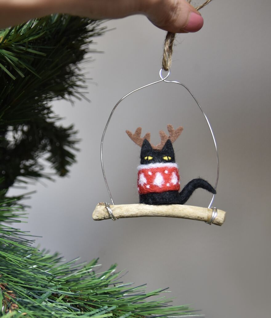 Dressing For Christmas