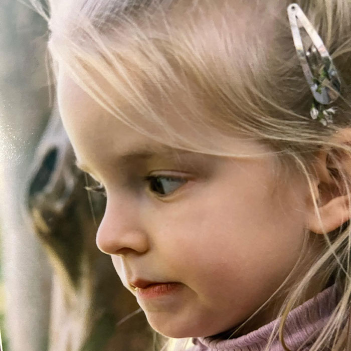 Anya Taylor-Joy Gives Heartbreaking Response After Reporter Compliments Her Eyes In Old Interview Anya Taylor-Joy Gives Heartbreaking Response After Reporter Compliments Her Eyes In Old Interview