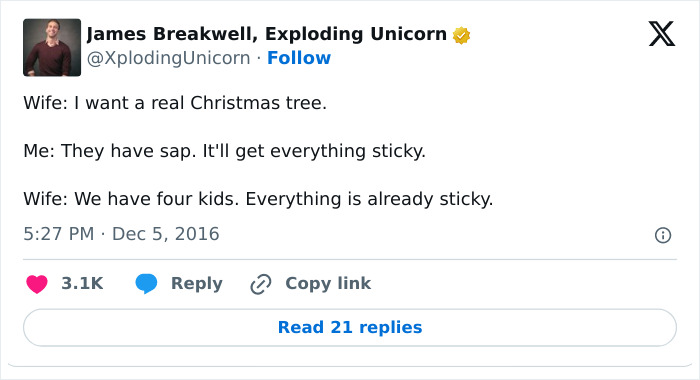 Christmas-Parents-Struggles-Tree