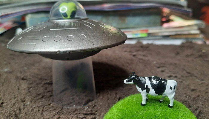 Abduct Some Laughs With A UFO Cow Abduction Toy - It's An Out-Of-This-World Experience, No Bull