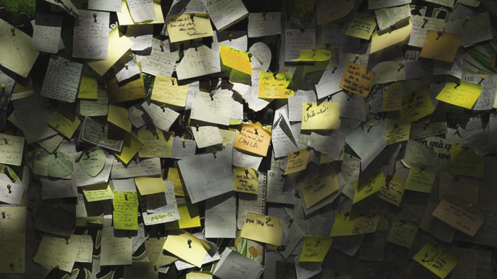 35 Times People Entered Someone Else’s Home And Just Had To Describe The Weirdness That They Saw