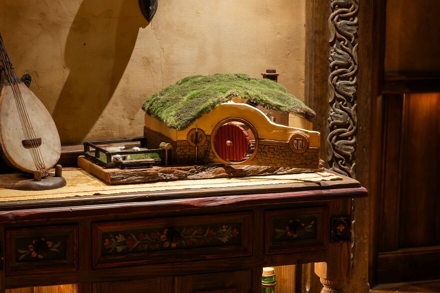 Venturing Into Hobbiton's First Ever Hobbit Hole