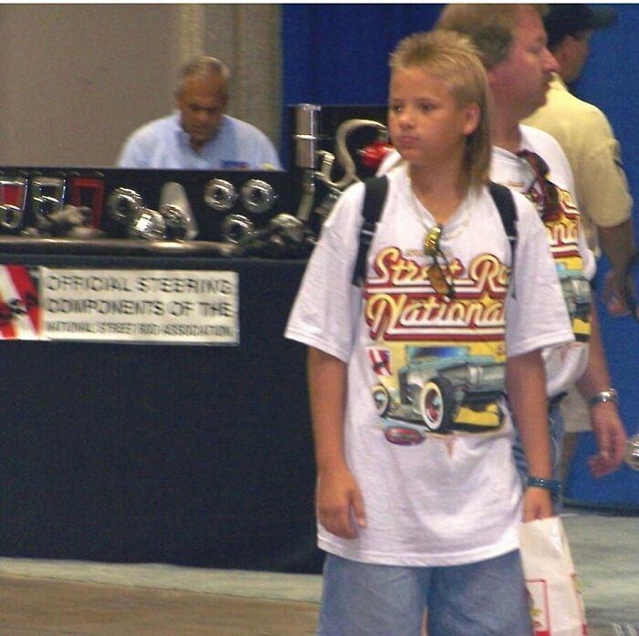 Chaotic-Car-Show-Moments