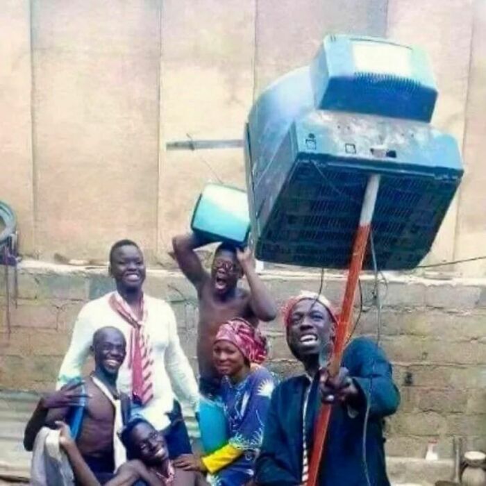 No-Context-Cursed-Pics