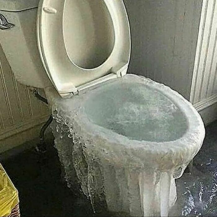 No-Context-Cursed-Pics