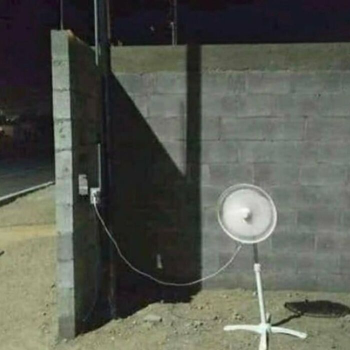 No-Context-Cursed-Pics