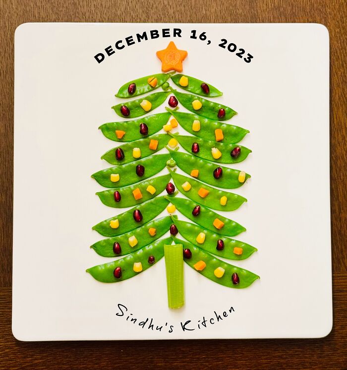 Snowpeas Christmas Tree!