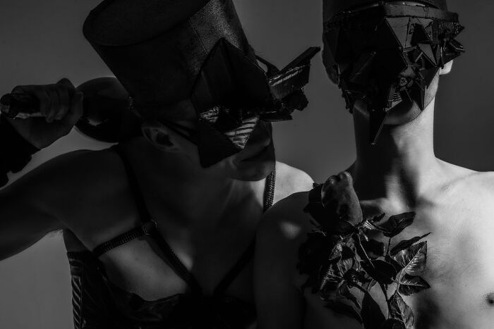 Future Eye Glasses (7 Pics)