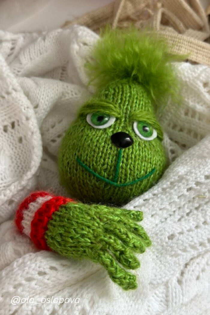 Christmas Elf Doll Knitting Pattern (12 Pics)