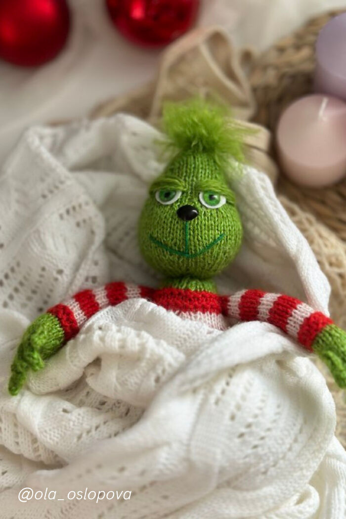 Christmas Elf Doll Knitting Pattern (12 Pics)