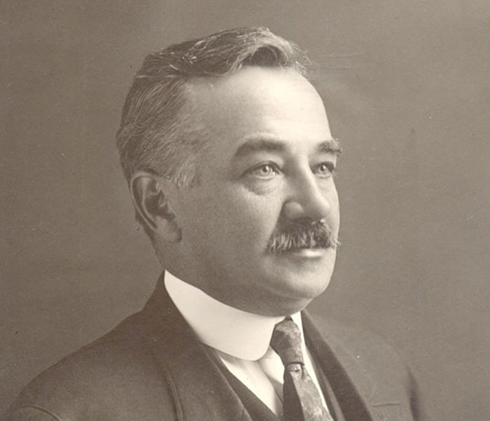 Someone Asked Which Millionaires And Billionaires The Internet Calls Decent And Got These 31 Answers