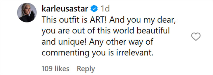 “Thank You For Choosing Me”: Jennifer Lopez Stuns In Cropped Breastplate At Elle Icon Award “Thank You For Choosing Me”: Jennifer Lopez Stuns In Cropped Breastplate At Elle Icon Award