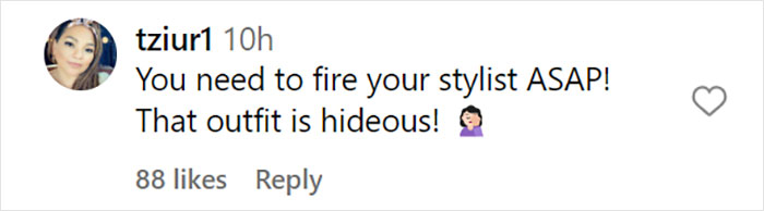 “Thank You For Choosing Me”: Jennifer Lopez Stuns In Cropped Breastplate At Elle Icon Award “Thank You For Choosing Me”: Jennifer Lopez Stuns In Cropped Breastplate At Elle Icon Award