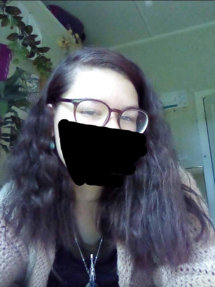 Me :) It's A Really Cr*p Photo Sorry :/