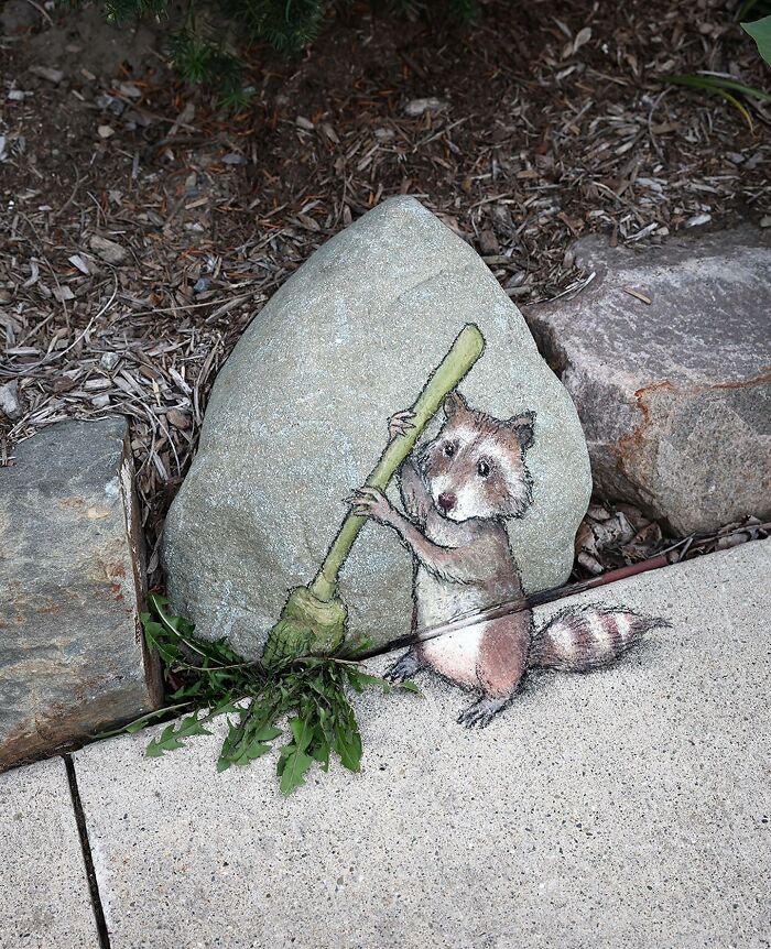 The Ephemeral Art Of Chalk. David Zinn Extracts Life From The Streets And Walls (New Pics)