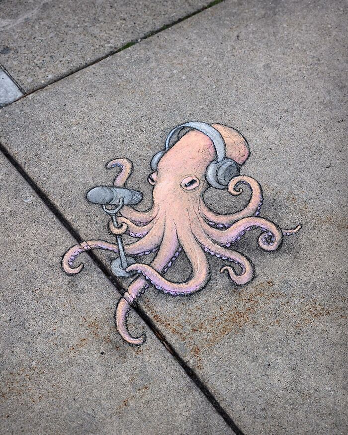 The Ephemeral Art Of Chalk. David Zinn Extracts Life From The Streets And Walls (New Pics)