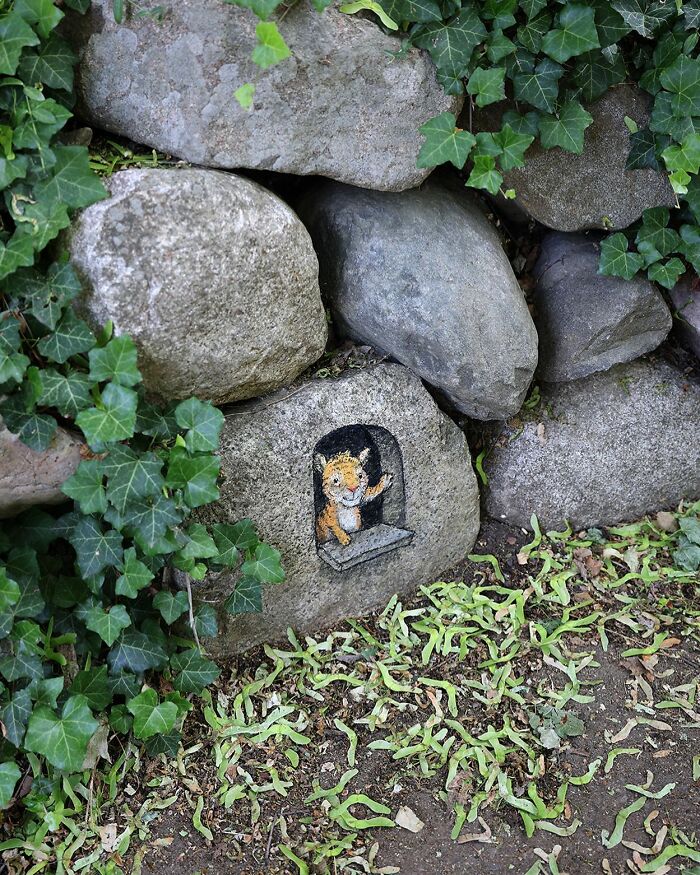 The Ephemeral Art Of Chalk. David Zinn Extracts Life From The Streets And Walls (New Pics)