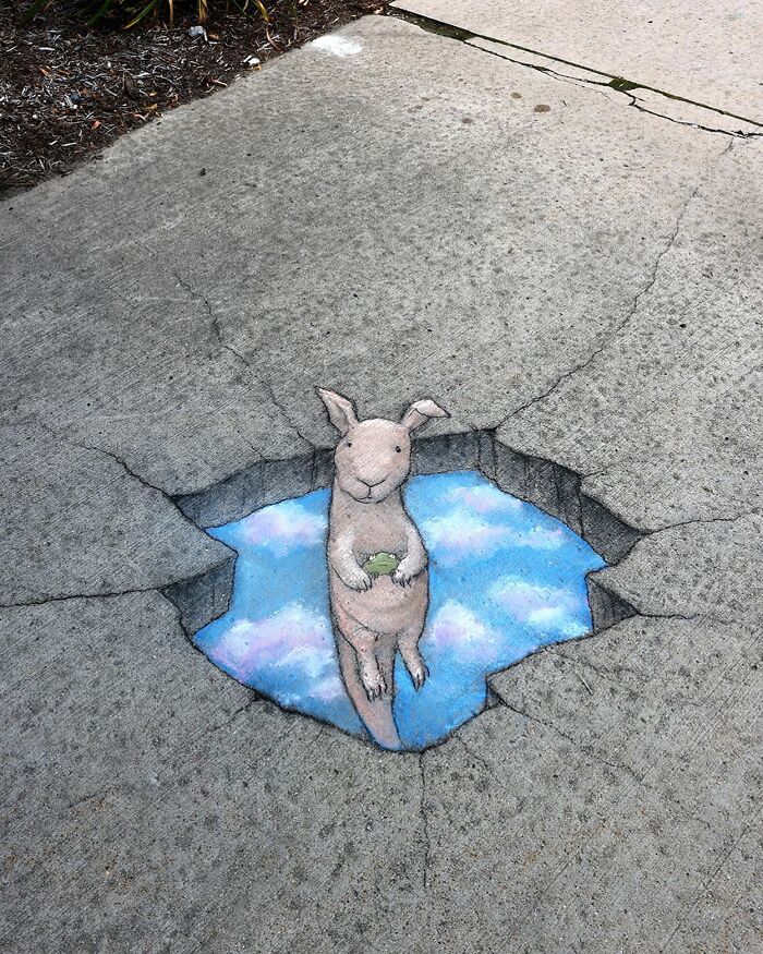 The Ephemeral Art Of Chalk. David Zinn Extracts Life From The Streets And Walls (New Pics)