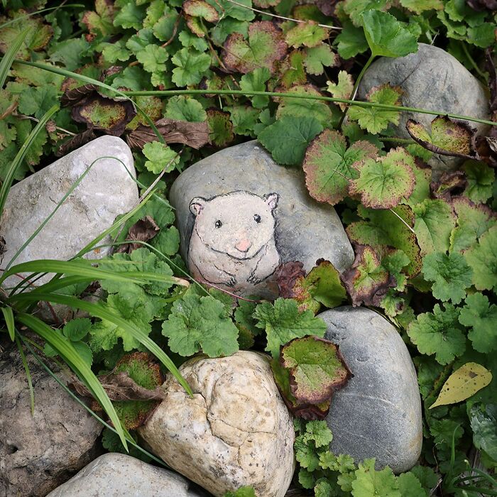 The Ephemeral Art Of Chalk. David Zinn Extracts Life From The Streets And Walls (New Pics)