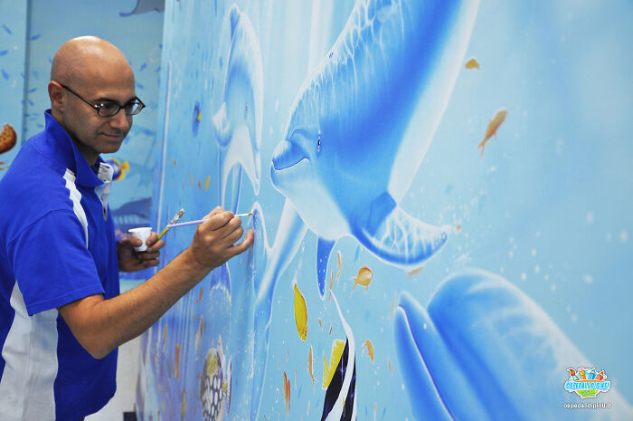 This Artist Continues To Transform Hospital Walls To Comfort Hospitalized Patients (New Pics)