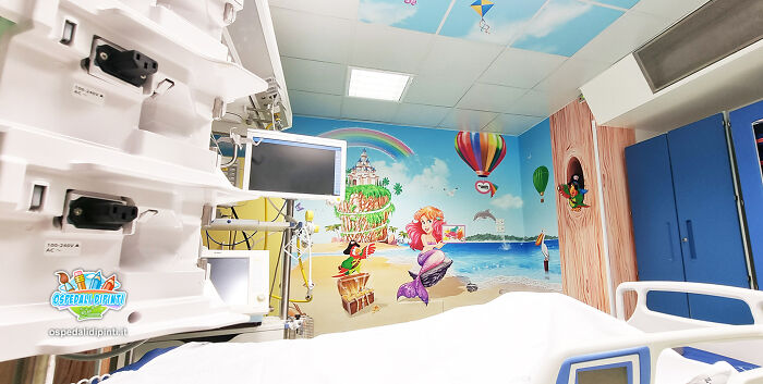 This Artist Continues To Transform Hospital Walls To Comfort Hospitalized Patients (New Pics)