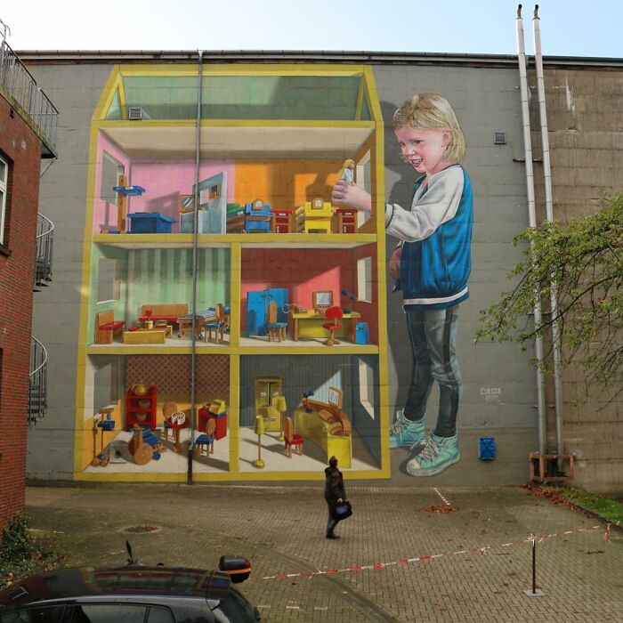 This Street Artist Brings More Joy To City Streets With His Gigantic 3D Arts