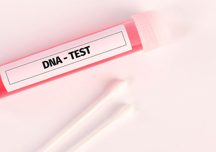 "What’s A Secret That Could Tear Your Entire Family Apart?" (32 Answers)