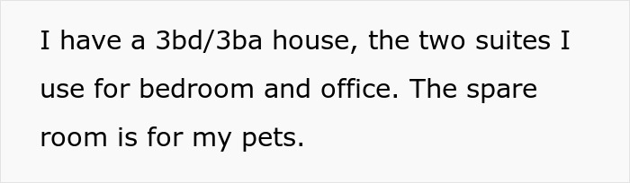 Woman Refuses To Let Homeless Parents Occupy Her Pet Room, Wonders If She's Being Cruel Woman Refuses To Let Homeless Parents Occupy Her Pet Room, Wonders If She's Being Cruel