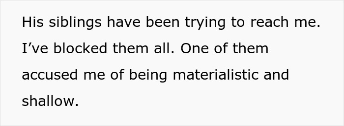Text excerpt discussing blocking a boyfriend&rsquo;s siblings after an unthoughtful gift leads to breakup on Christmas.