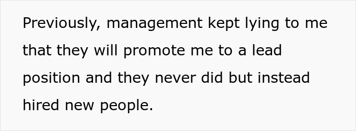 Manager Keeps Giving Work Hours To His Friends, Person Quits On X-Mas After Getting Tired Of It Manager Keeps Giving Work Hours To His Friends, Person Quits On X-Mas After Getting Tired Of It