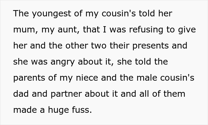 Men Take Back $100-Worth Of Gifts After Overhearing Homophobic Jokes, Family Goes Berserk