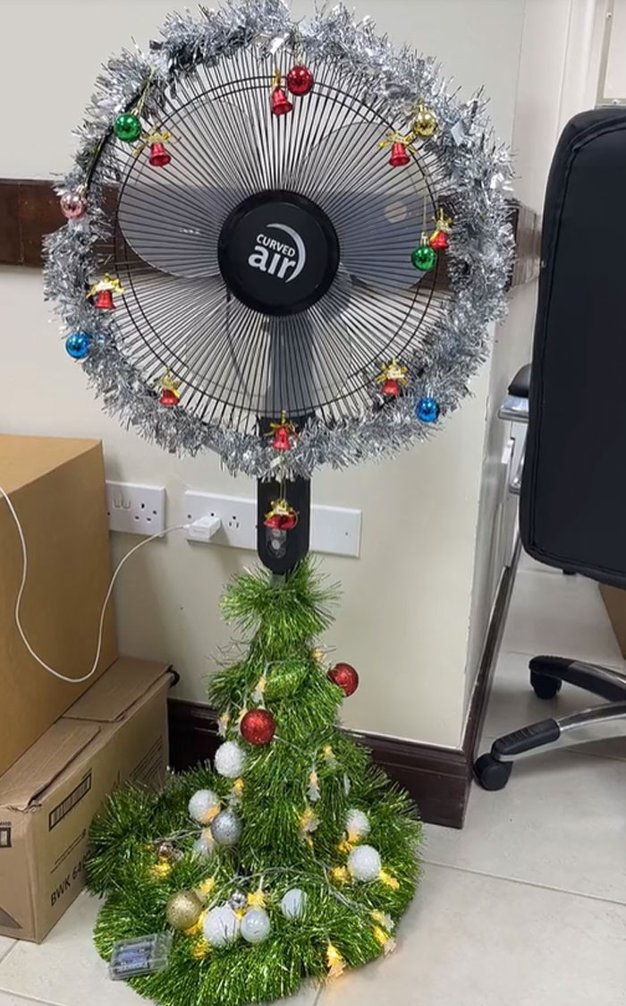 Bad-Christmas-Decorations-Tiktok-Trend