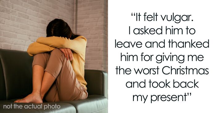 “The Rest Of My Present Was In His Pants”: Woman Breaks Up With Boyfriend Because Of Gift
