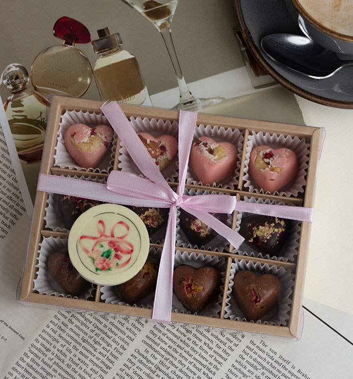 “He Became Single For Christmas”: 40 Of The Worst Xmas Gifts These People Have Ever Received